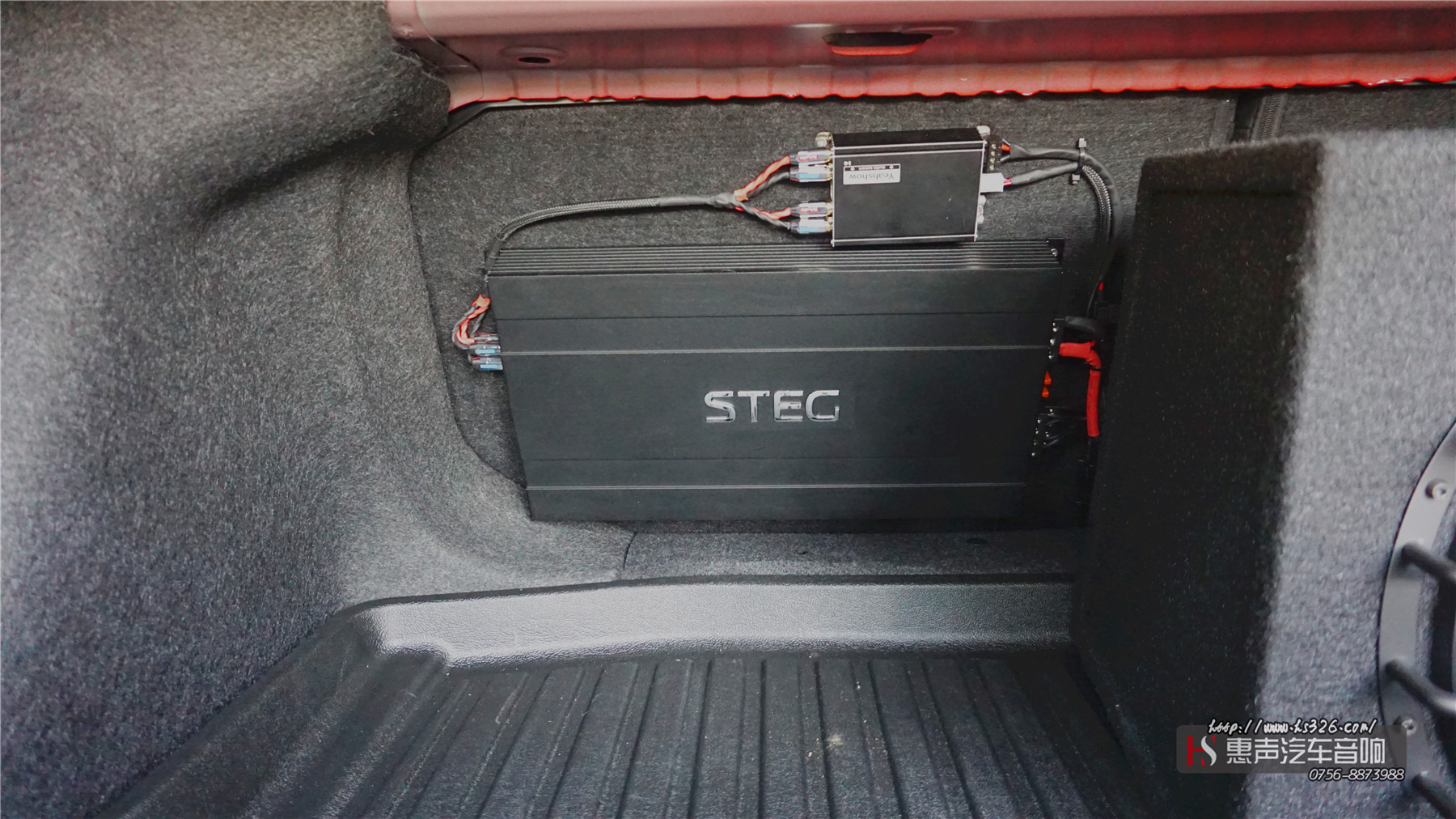 史泰格ST402功放、音频处理器安装