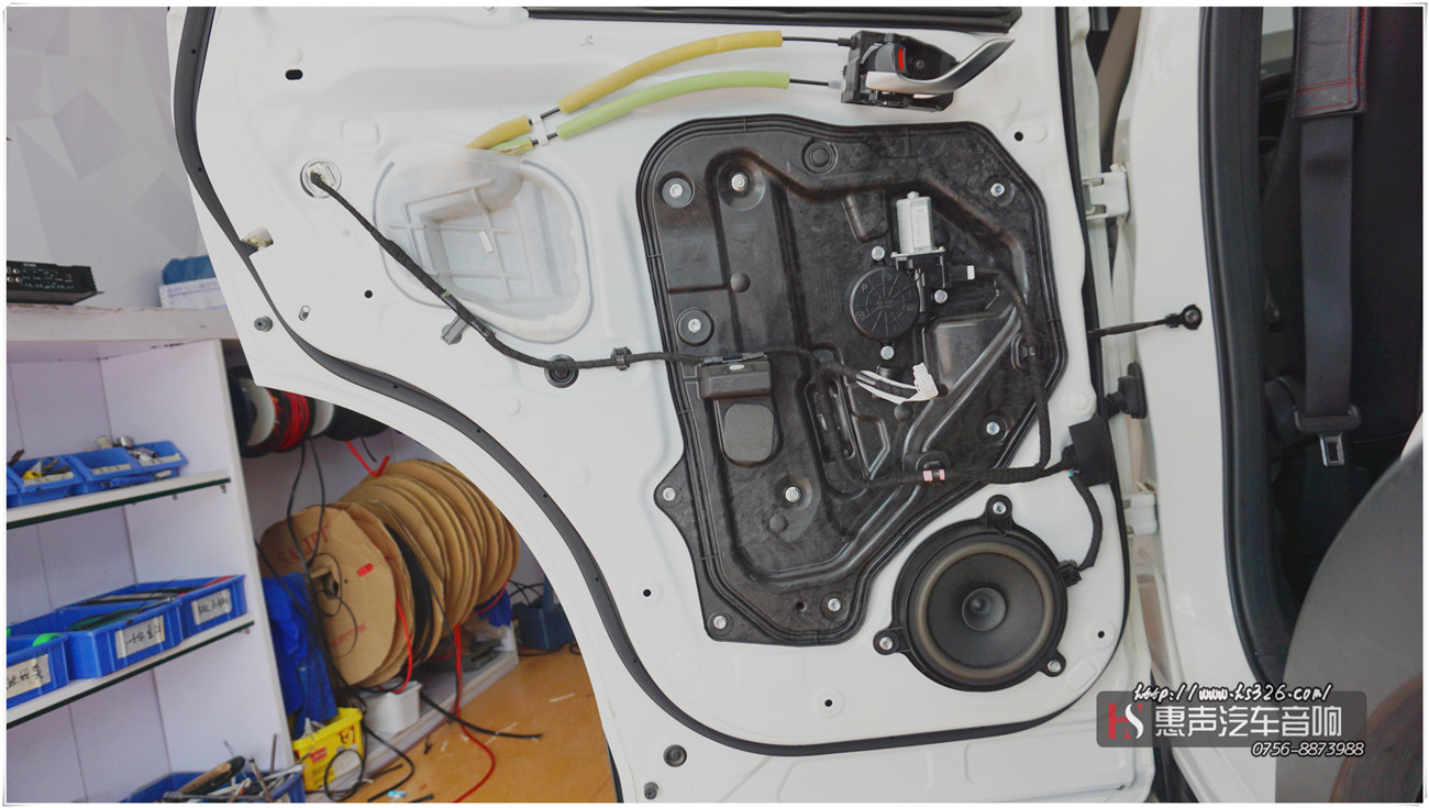 马自达CX5 车门原车结构