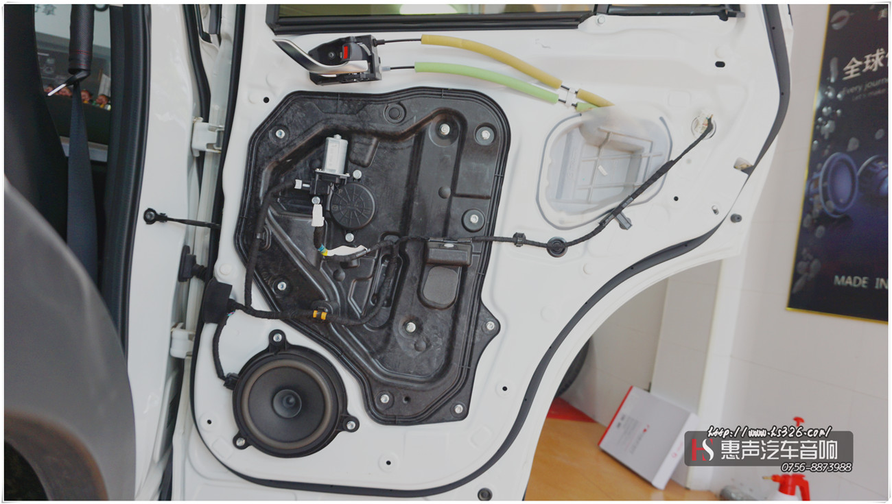 马自达CX5 车门原车结构